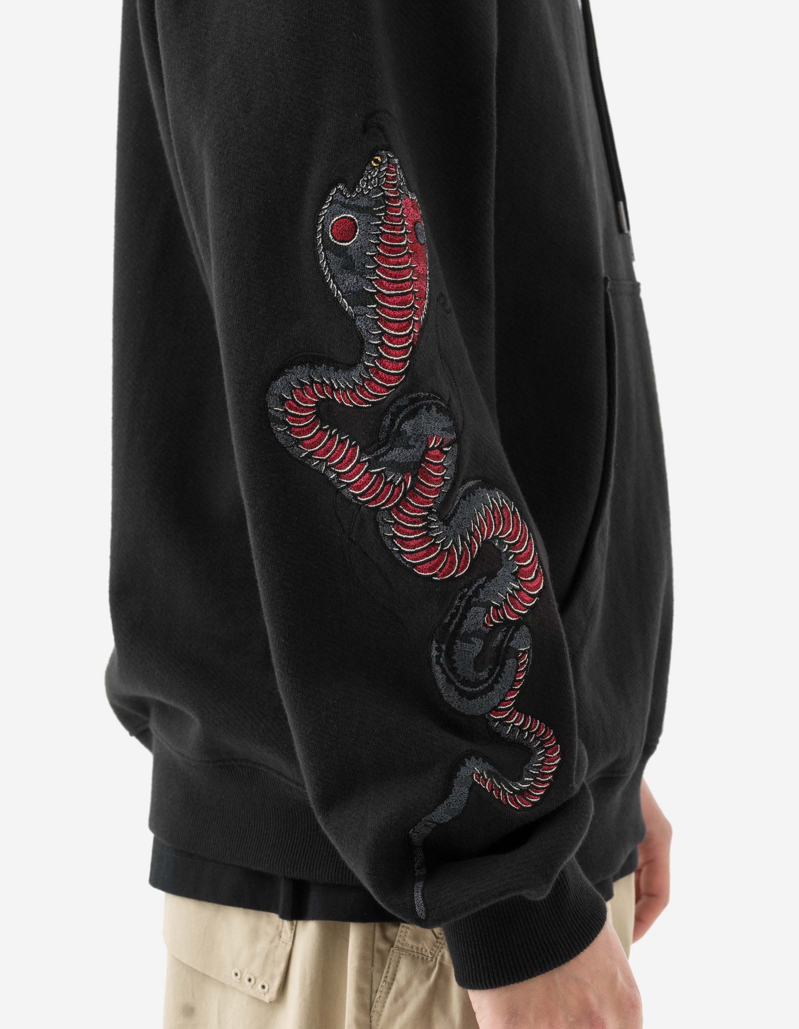 6010 Cobra Organic Hooded Sweat Black