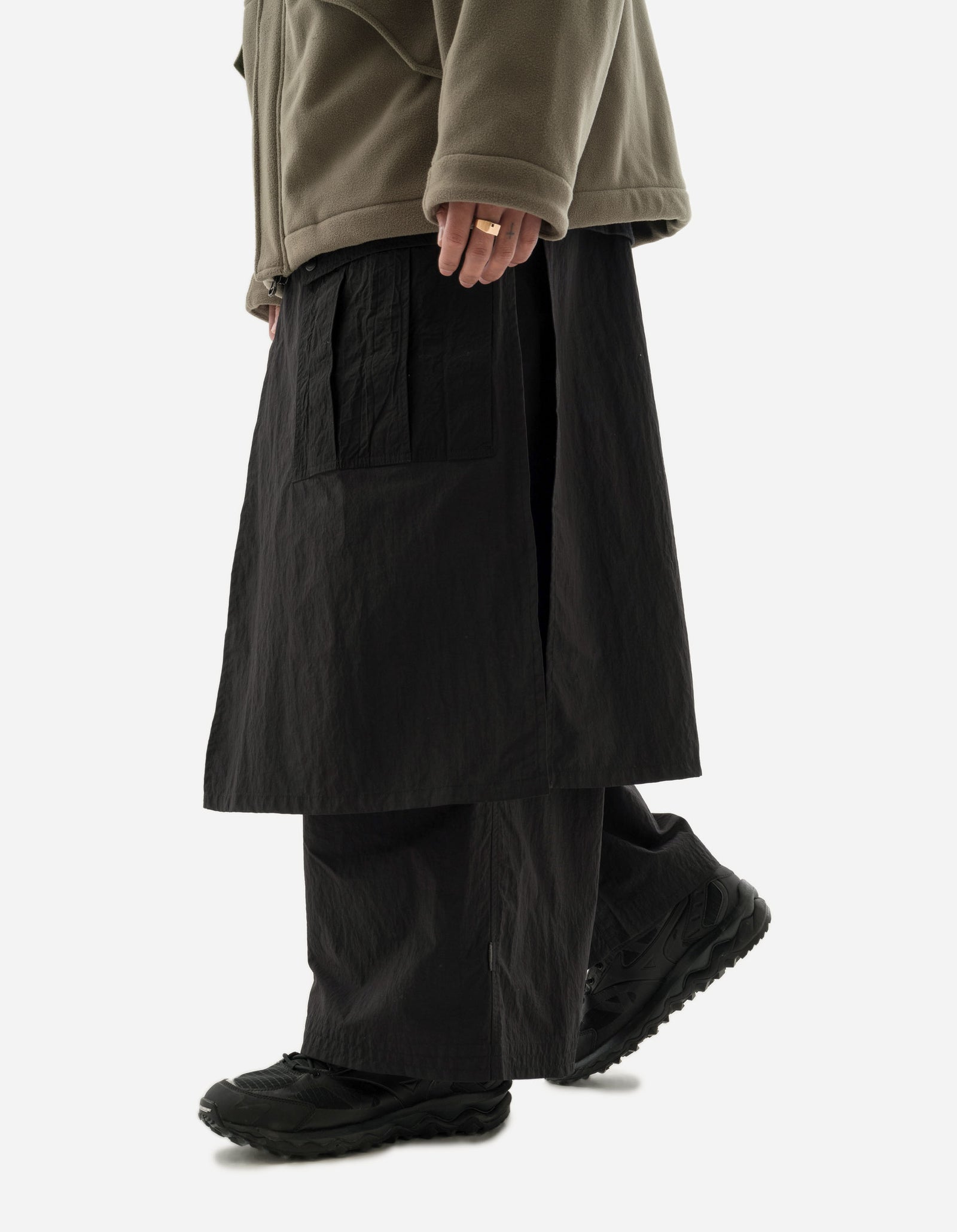 5283 Asym Cargo Hakama Pants WR Black