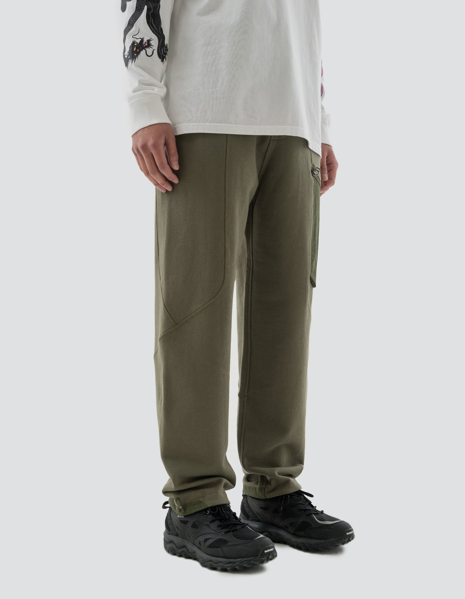 5286 Articulated Tech Cargo Sweatpants Olive OG-107F