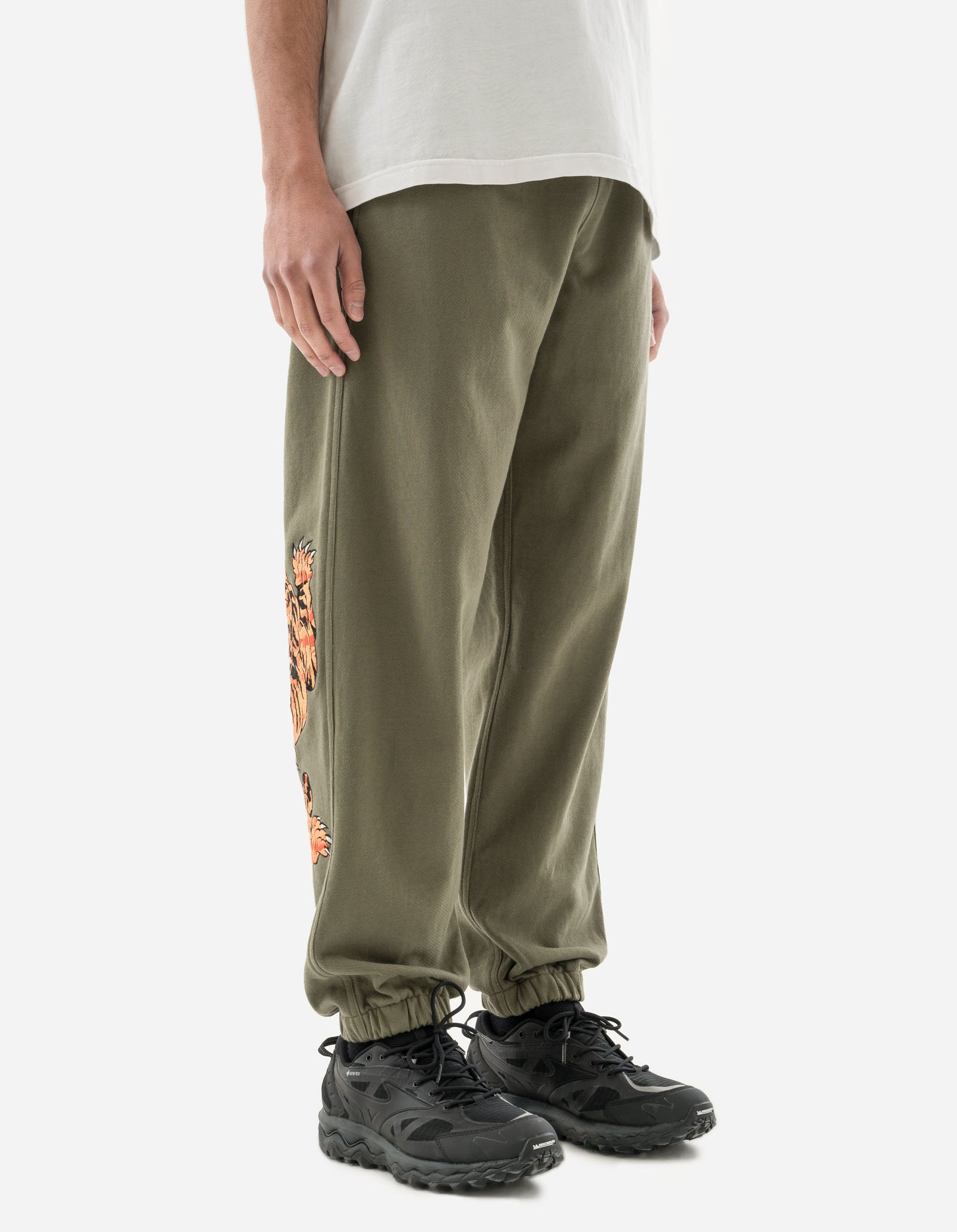 5314 Panther Chimera Sweatpants Olive OG-107F