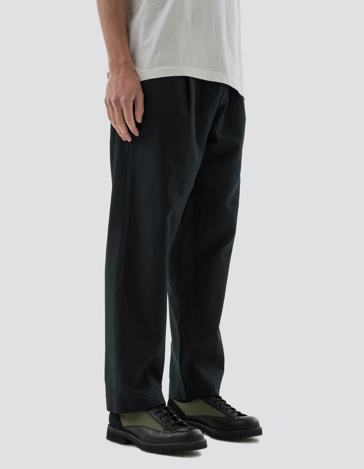 5288 Hemp Loose Chino Black