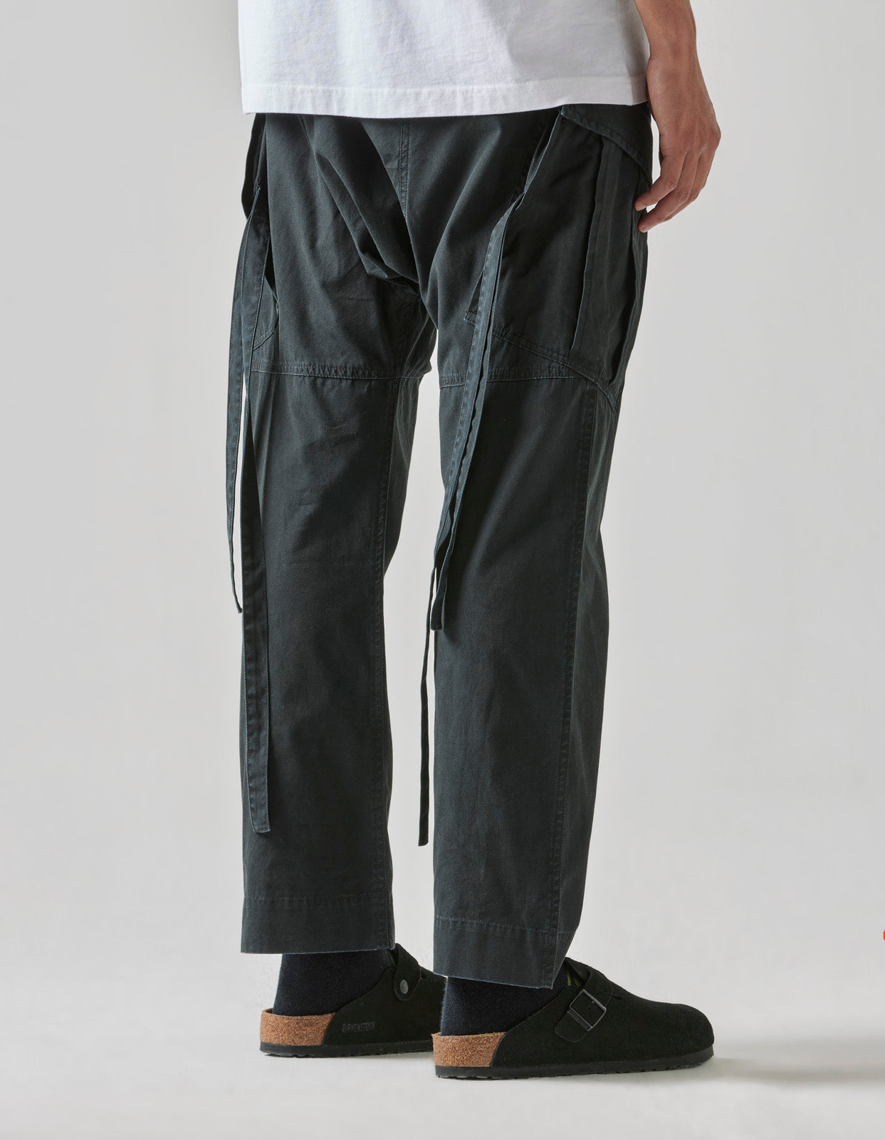 Low Cargo Pants Black BLK-108F - Maharishi