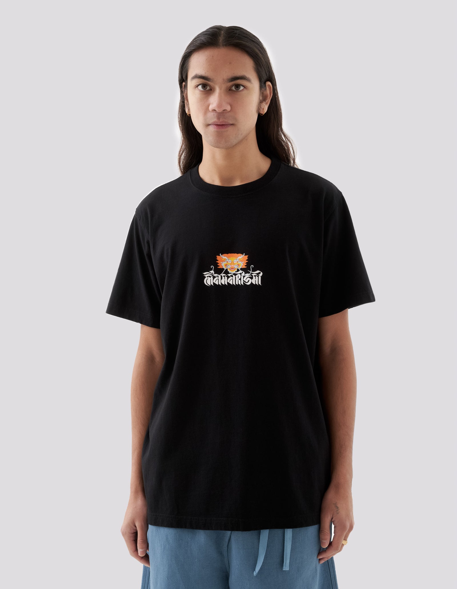 1261 Abundance Dragon Circle T-Shirt Black