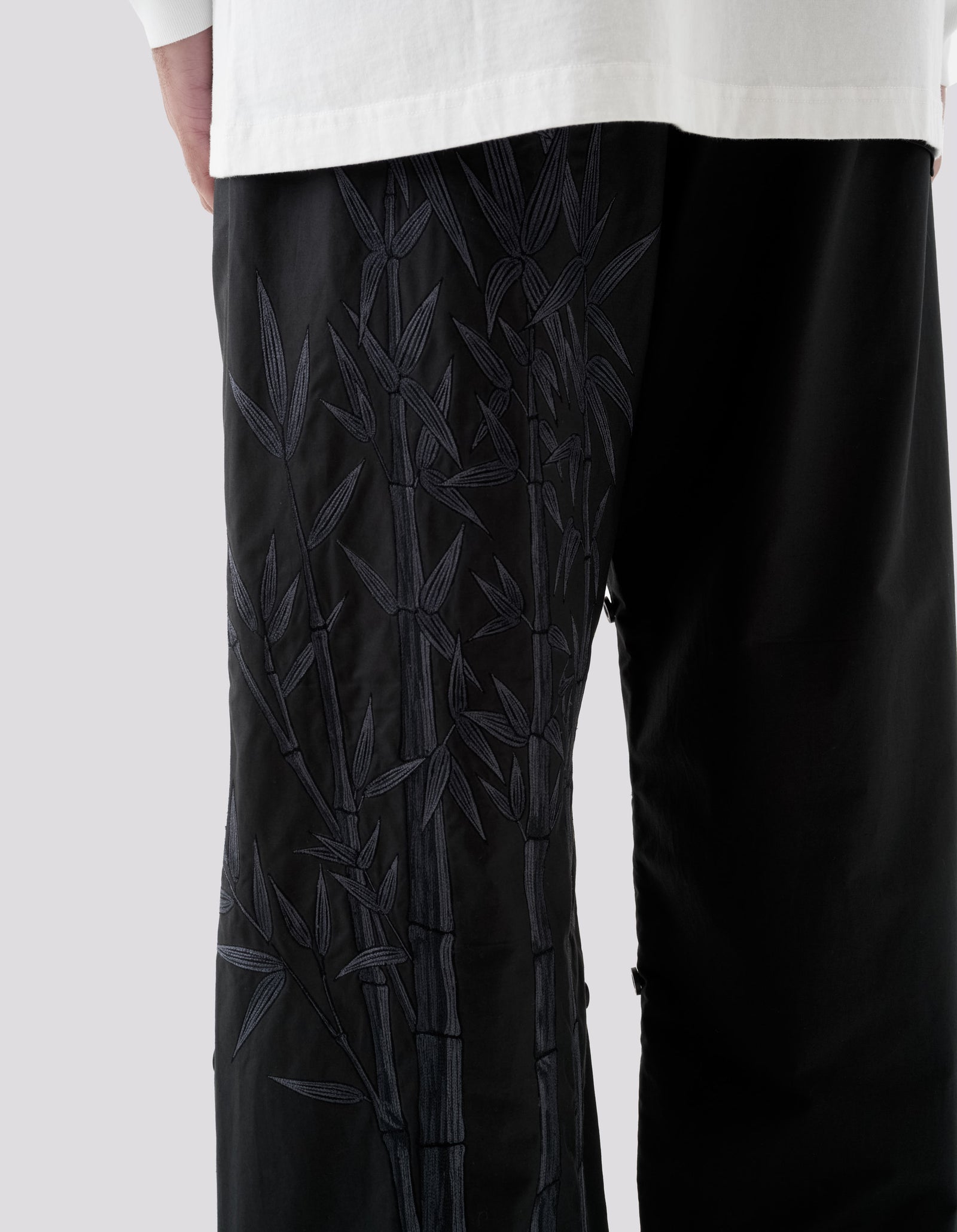 5076 Dragon Bamboo Loose Snopants® Black