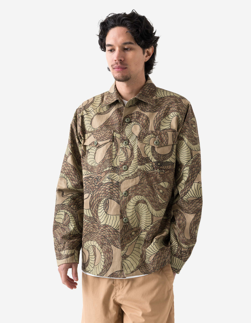 6037 Snakeskin Utility Overshirt Desert