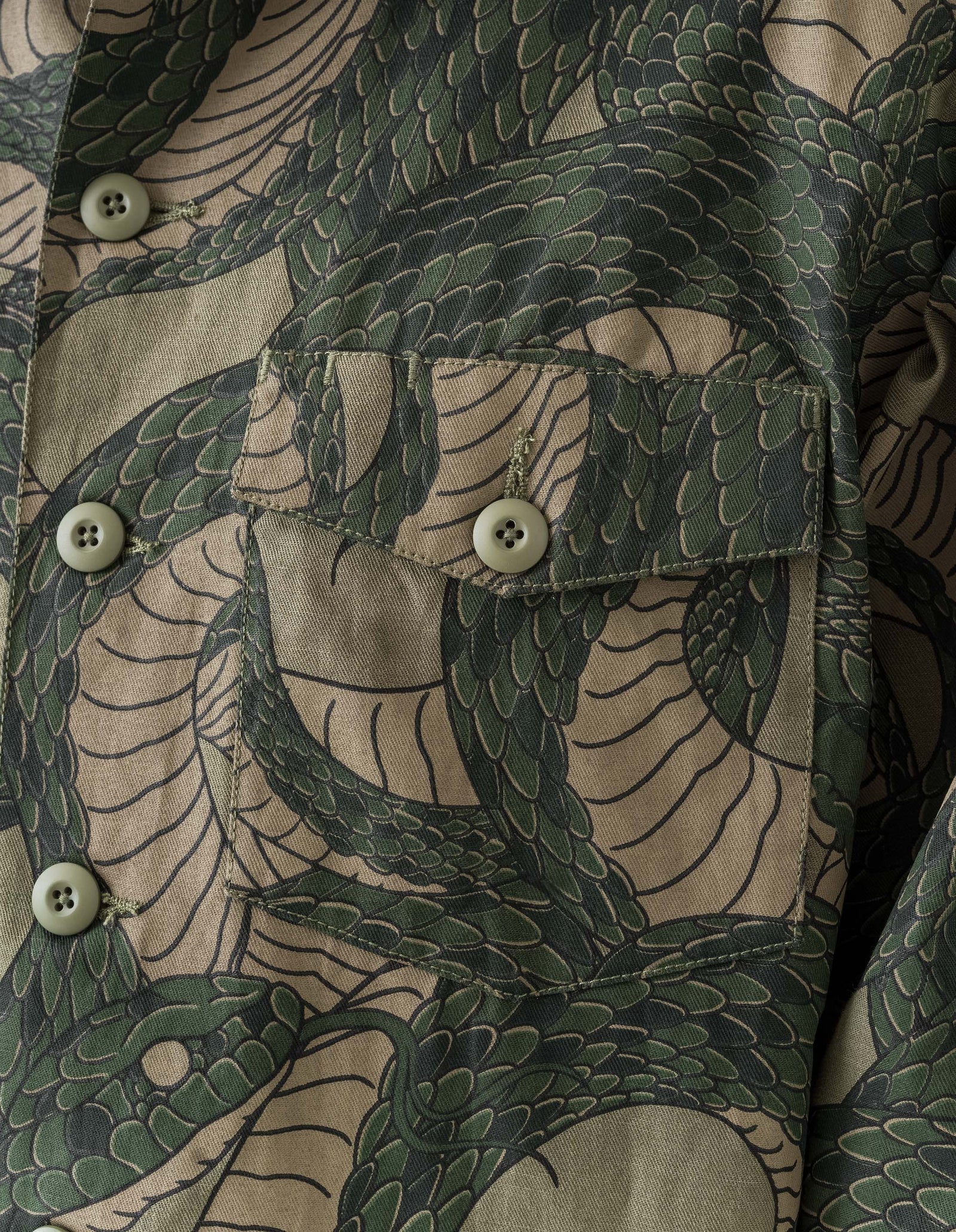 6037 Snakeskin Utility Overshirt Woodland