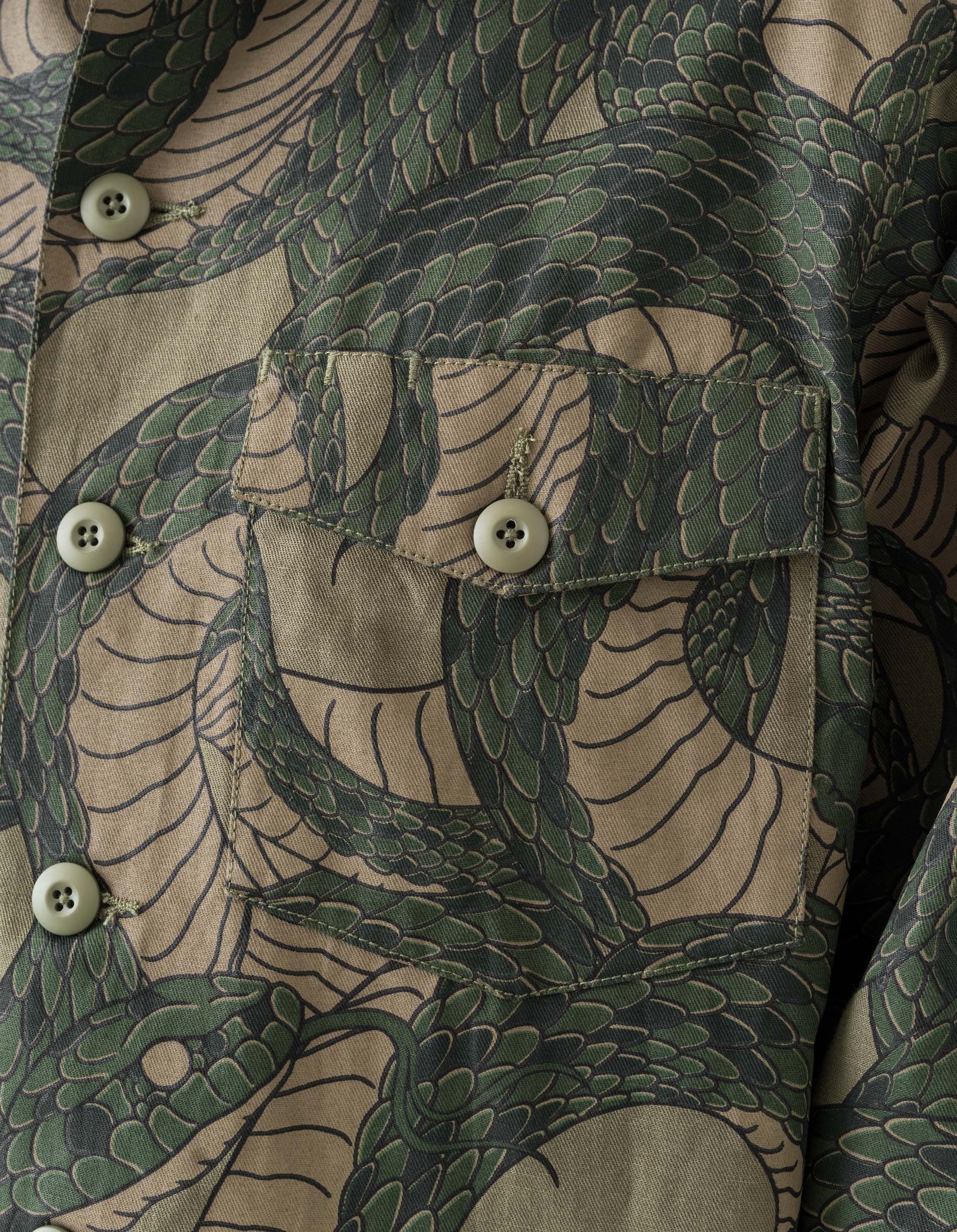 6037 Snakeskin Utility Overshirt Woodland