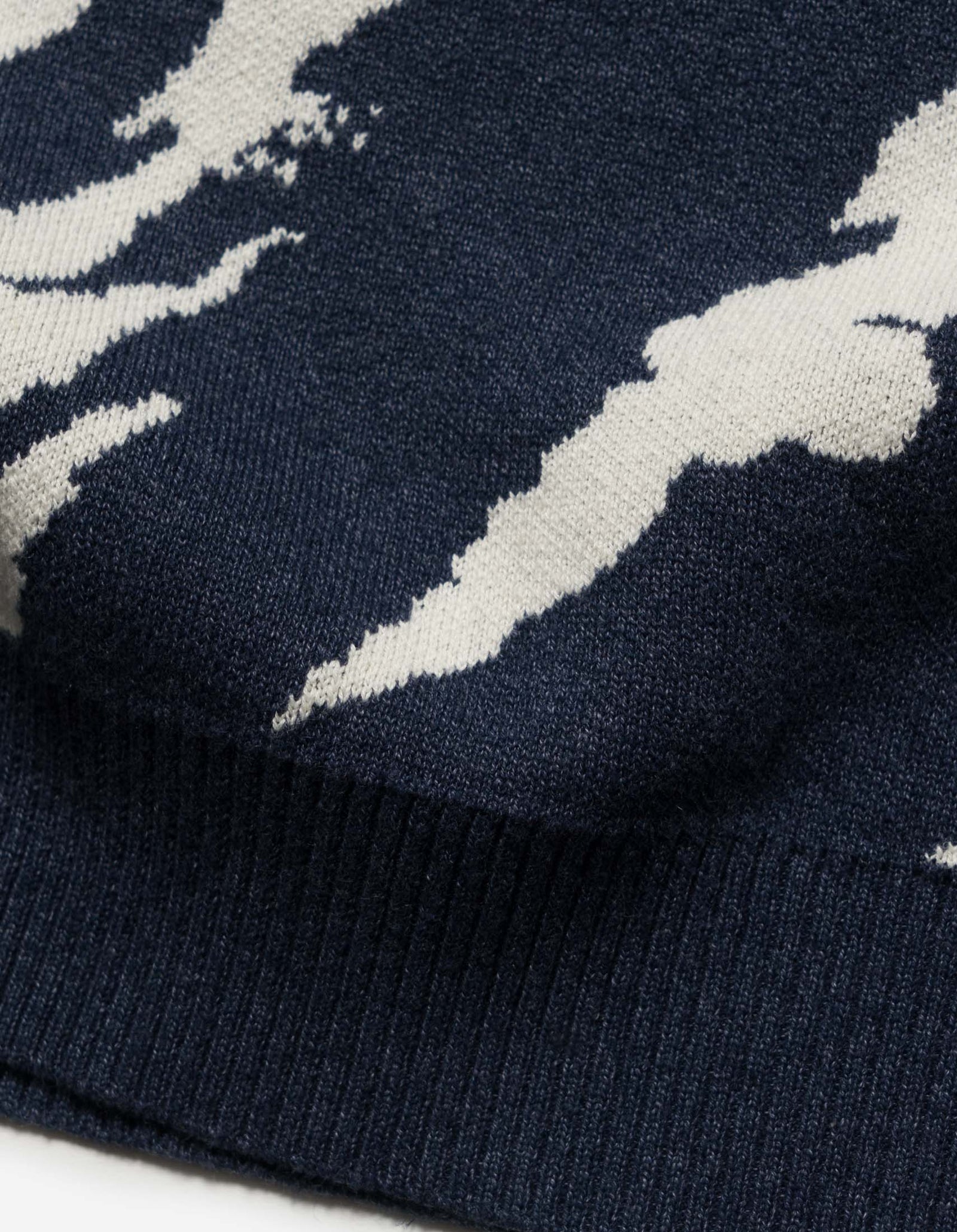 1485 Knitted Camo Crew Sweat Indigo