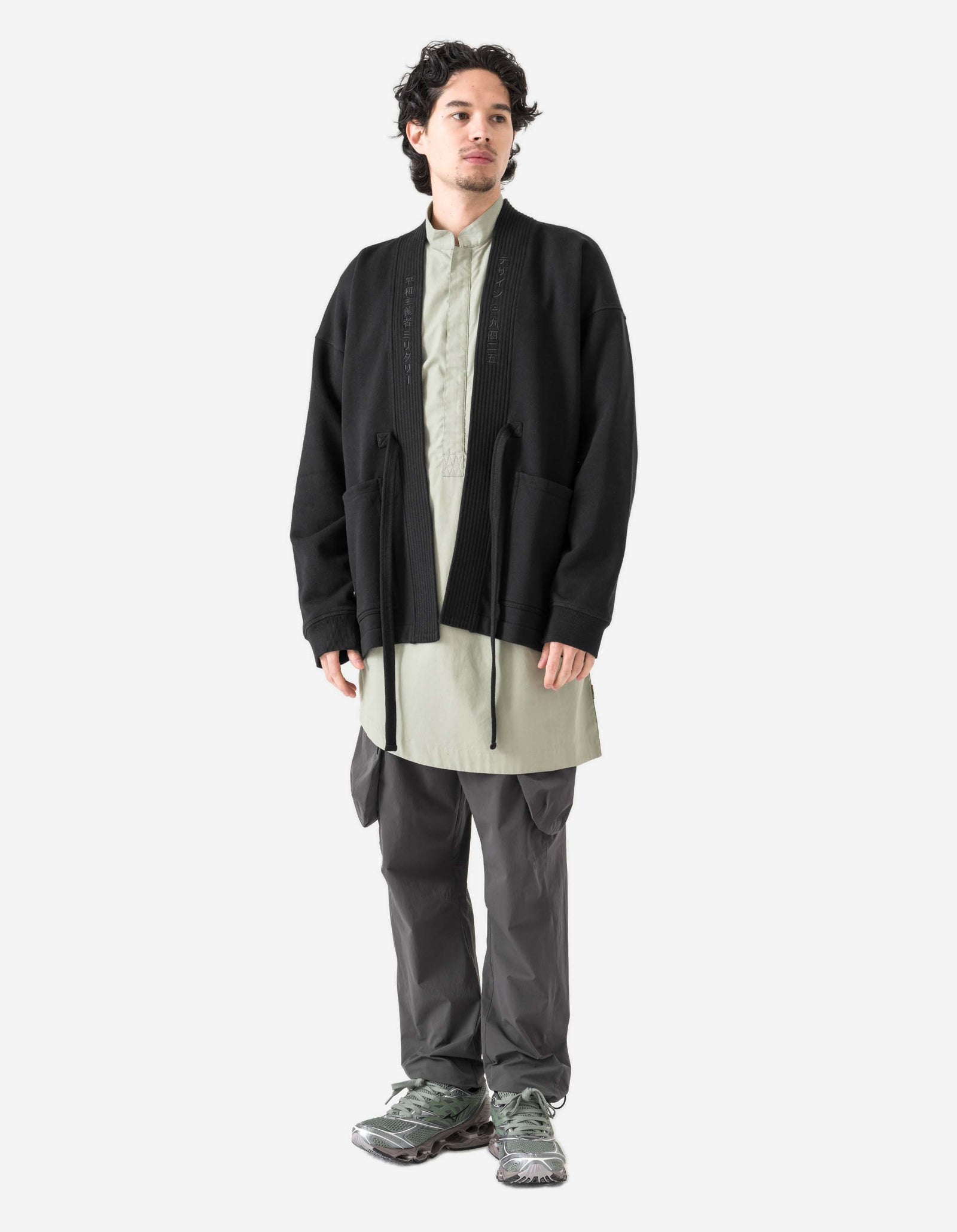 1495 Crow & Heron Sweat Kimono Black