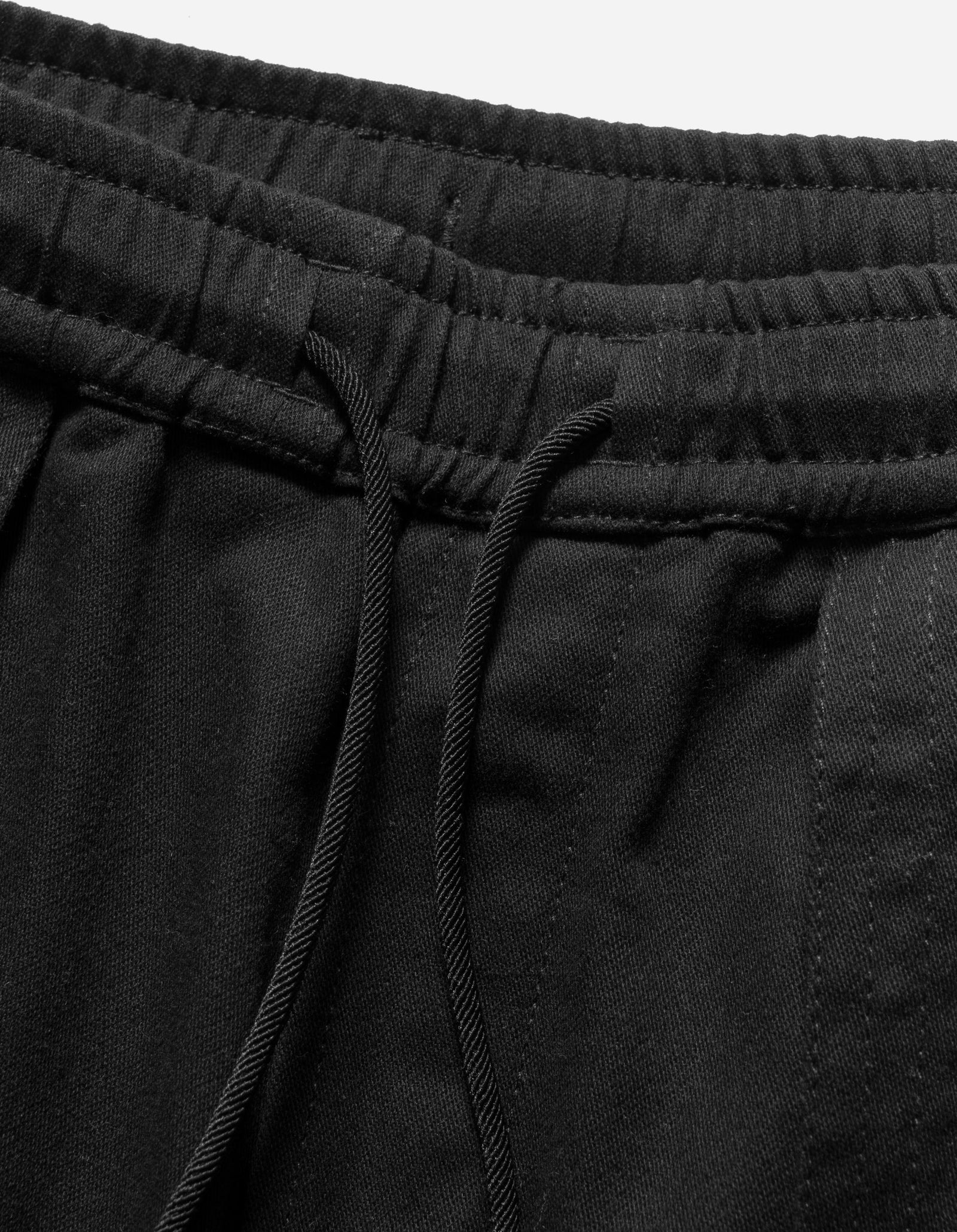 6052 M42 Hakama Cropped Track Pants Black