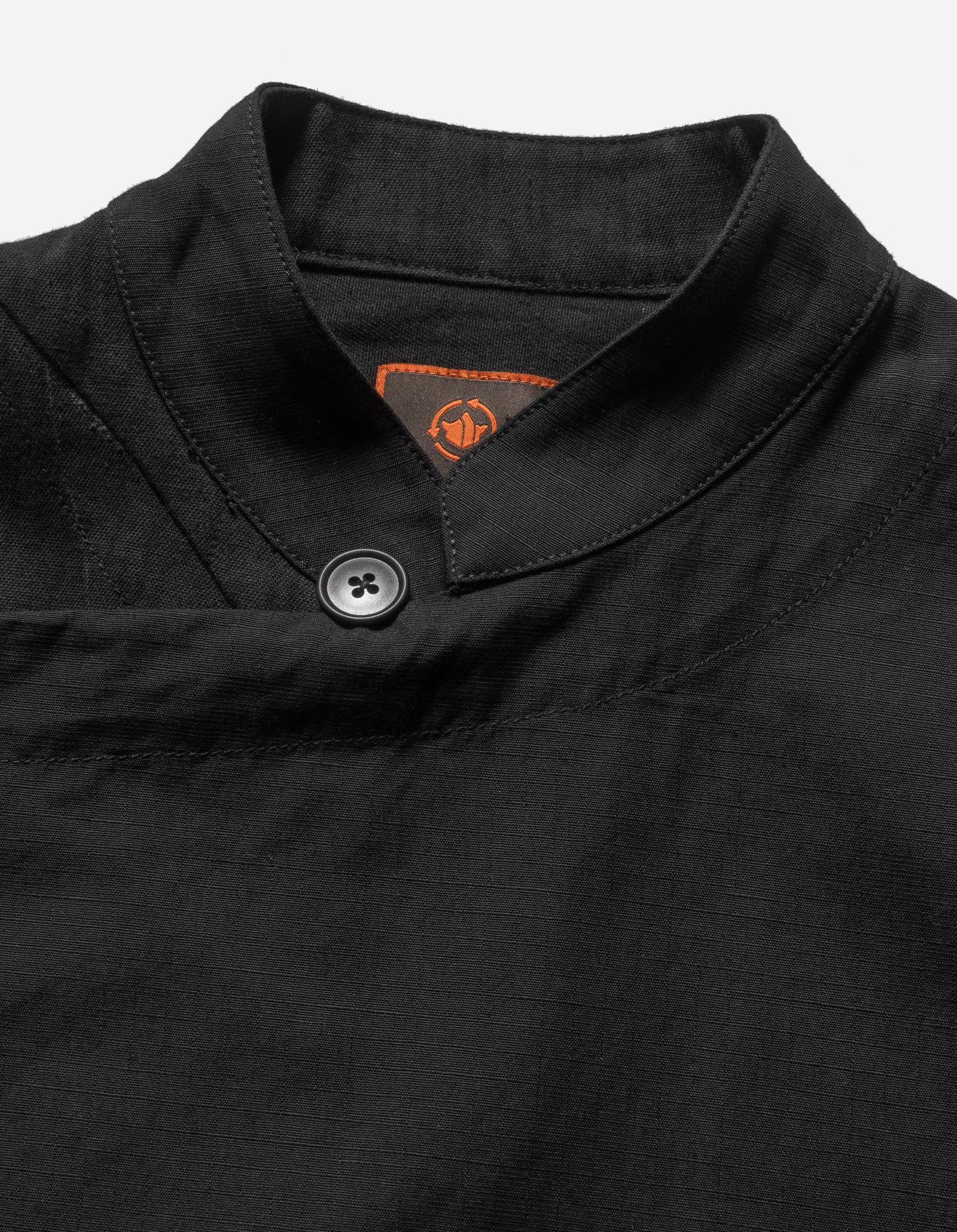 6084 Upcycled Monk Shirt Black