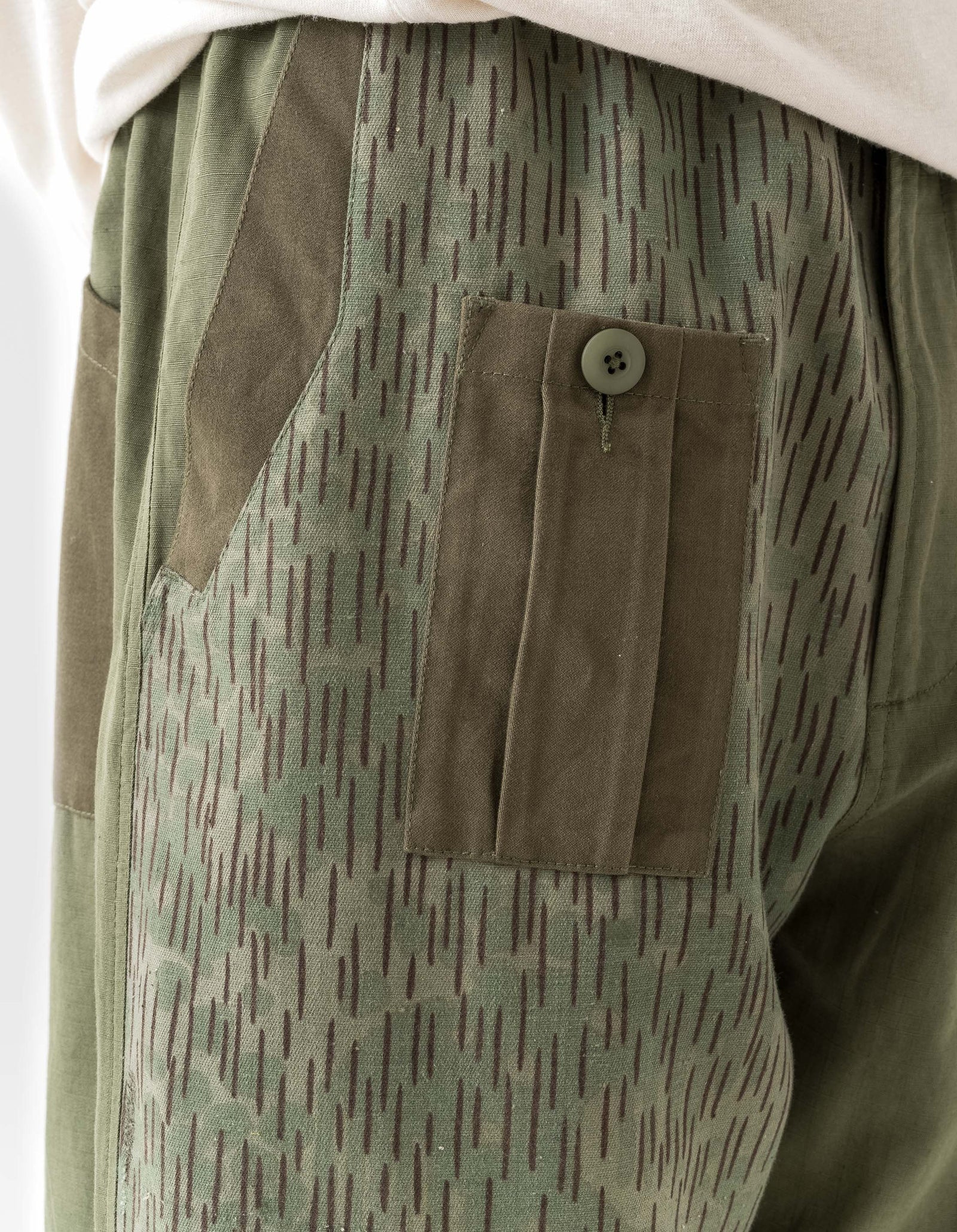 6087 Upcycled Loose Cargo Track Pants Olive