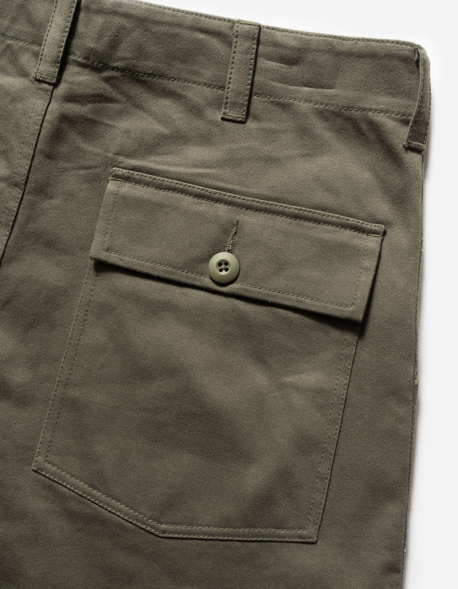 6107 Utility Deck Shorts Olive