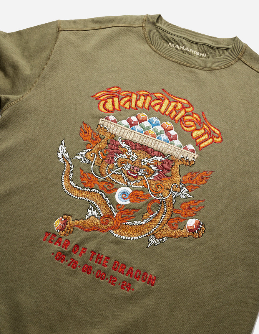 5015 Abundance Dragon Crew Sweat Olive OG-107F