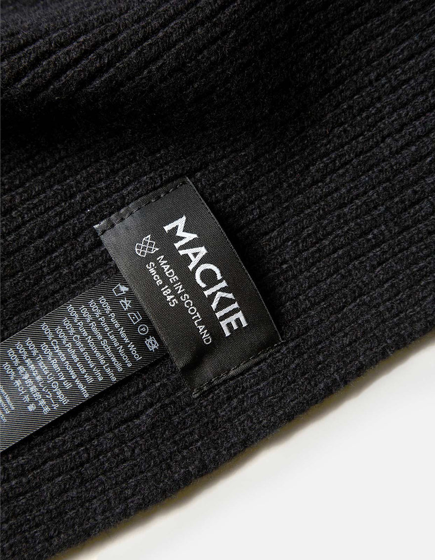 9278 Knitted MILTYPE Scarf · Geelong Wool Black